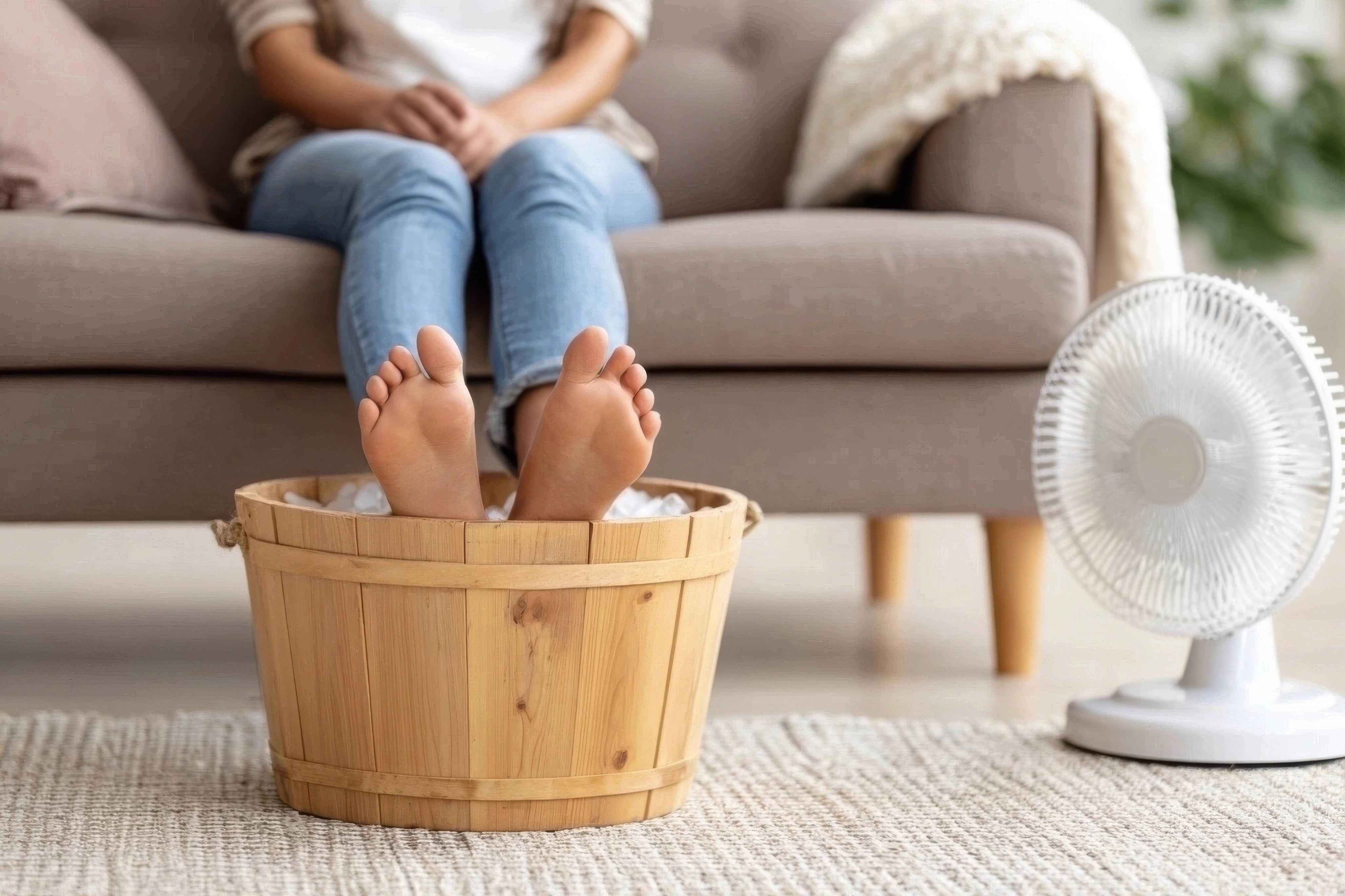 Summer Swelling? Here’s How to Cool Down Aching Joints Fast