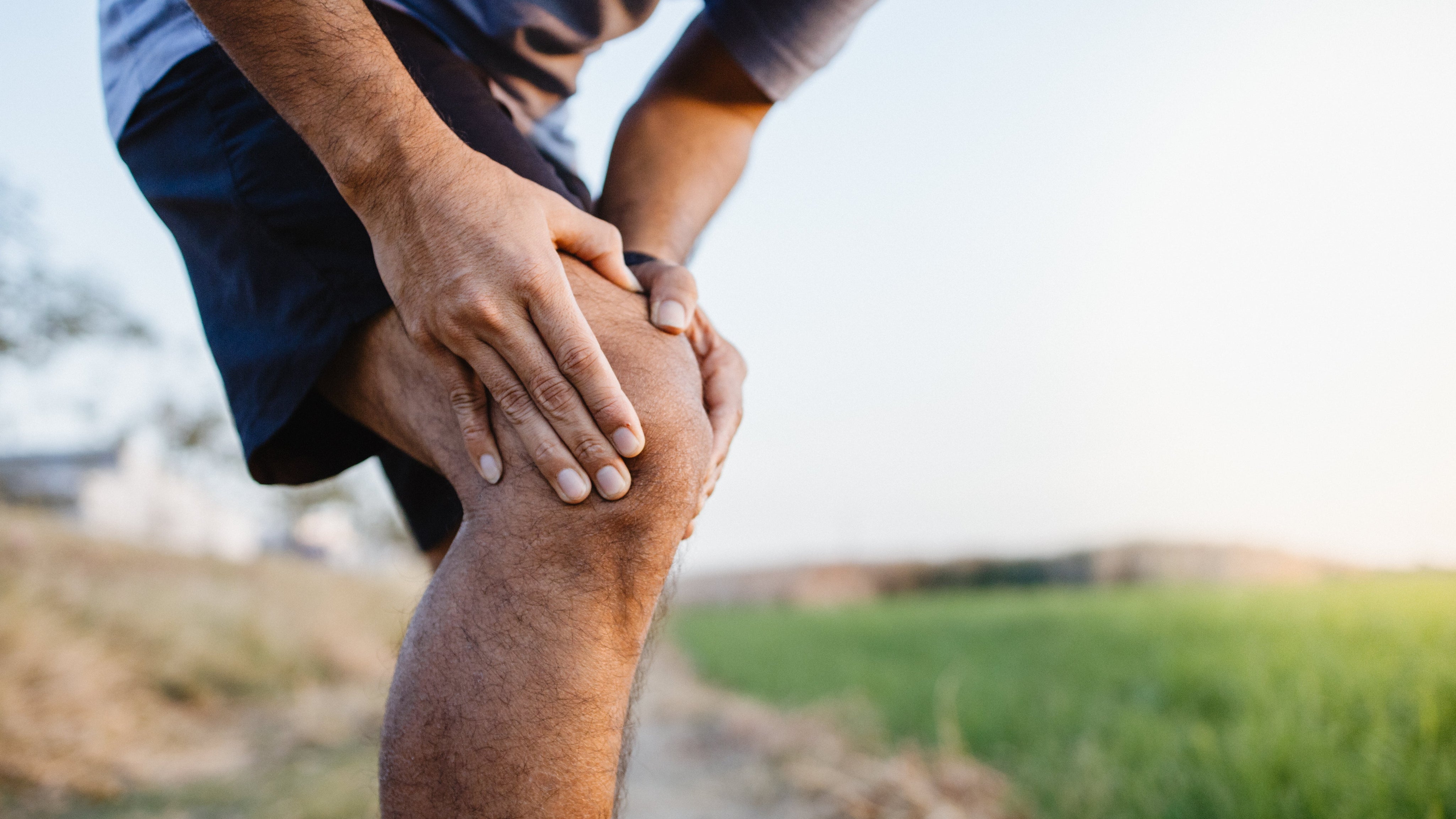 Are There Products Designed for Cold Therapy on Knees?.