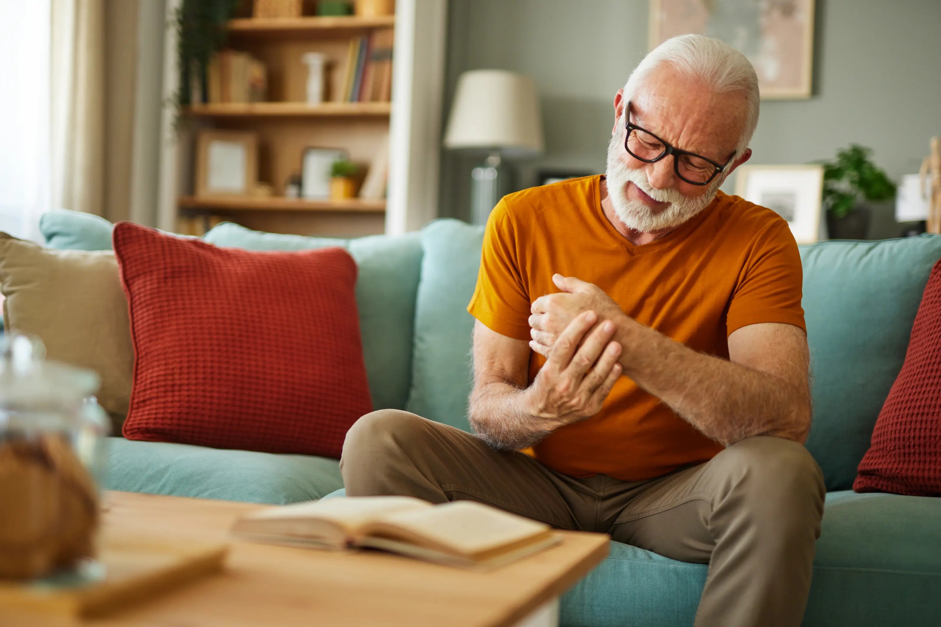 Compression Gloves for Arthritis: Do They Actually Work?