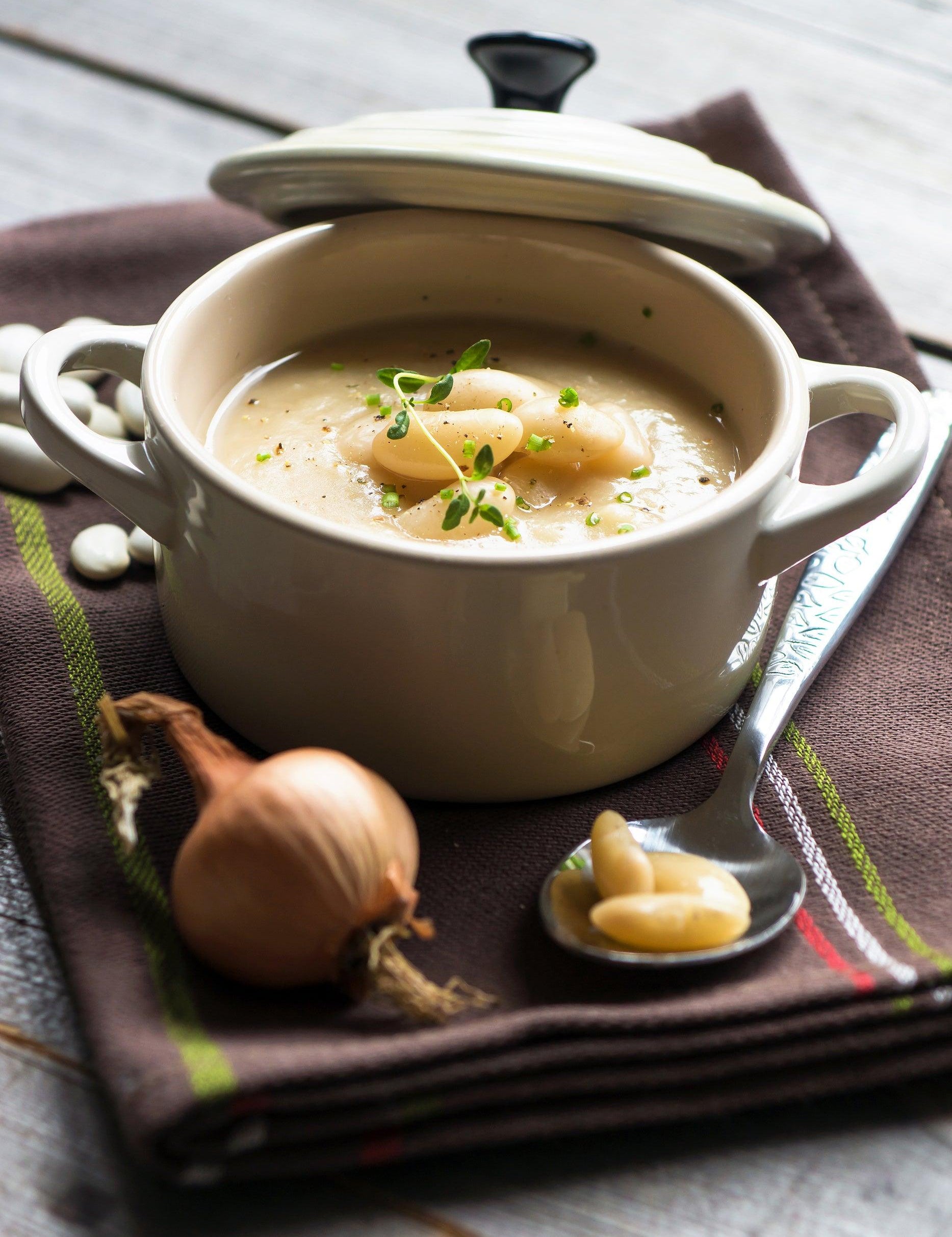 Healthy Soup: Hearty Tuscan White Bean Soup | NatraCure